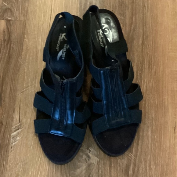 Strap sandals - Picture 2 of 2